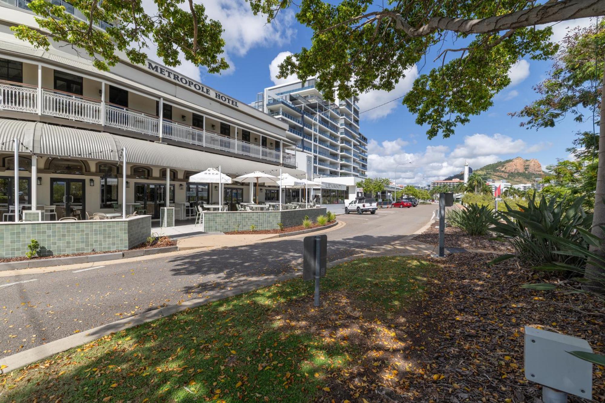 Oaks Townsville Metropole Hotel Kültér fotó