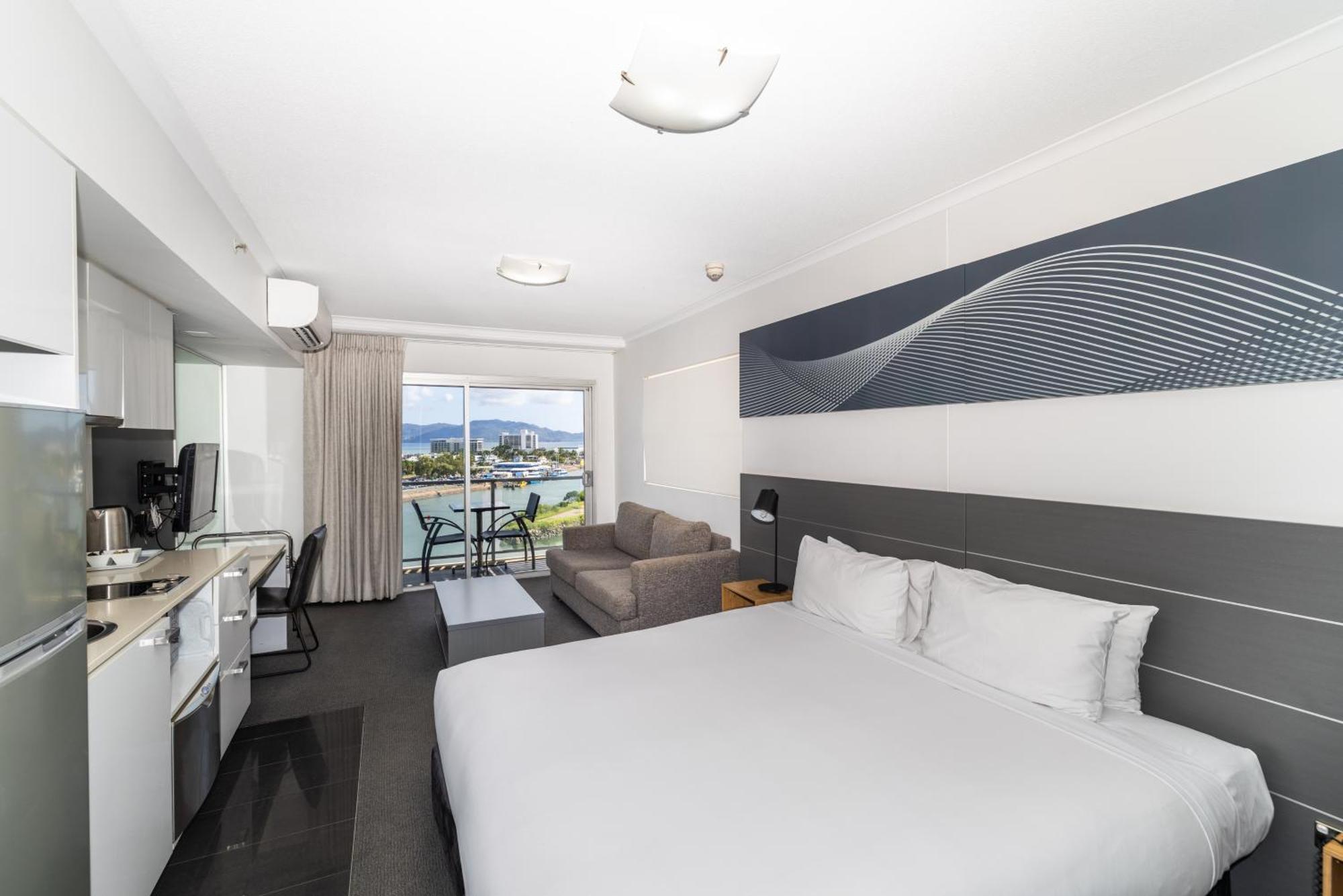 Oaks Townsville Metropole Hotel Kültér fotó